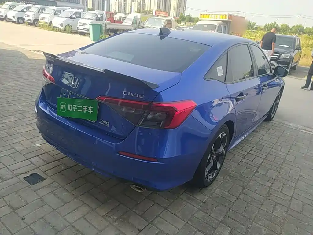 Honda Civic — фото 7