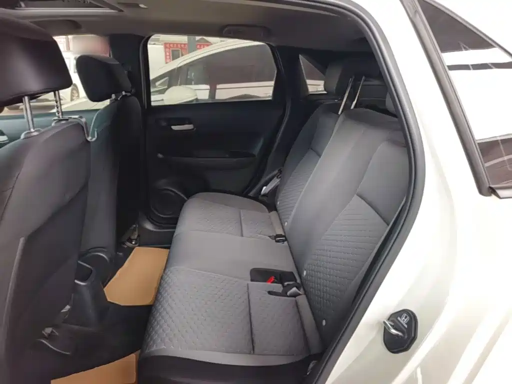 Honda Fit — фото 13