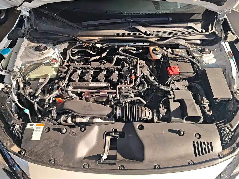 Honda Civic — фото 10