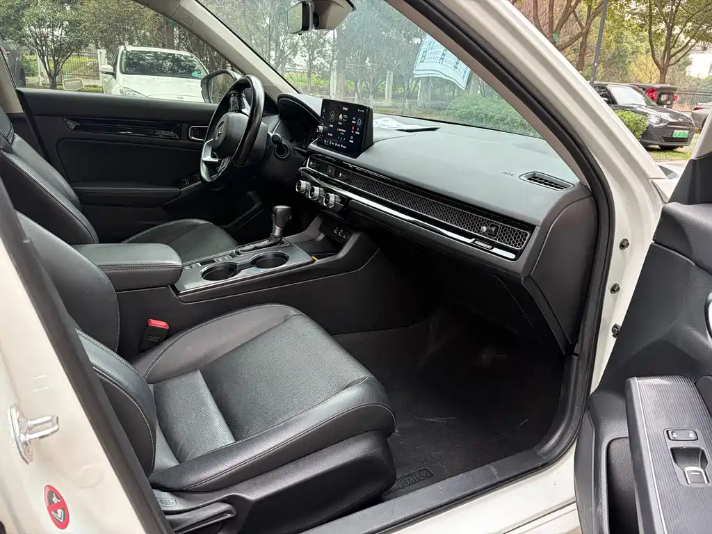 Honda Civic — фото 7