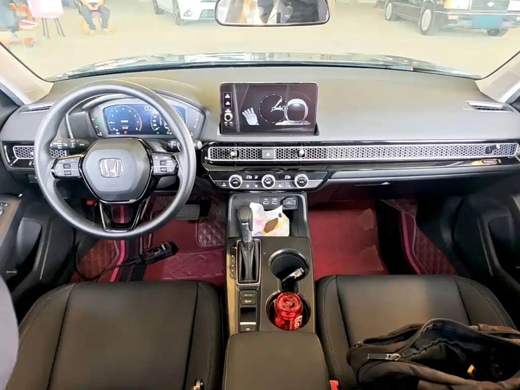 Honda Civic — фото 10