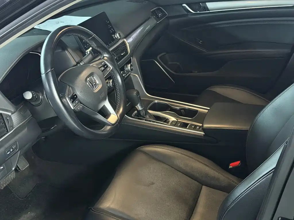 Honda Accord — фото 2