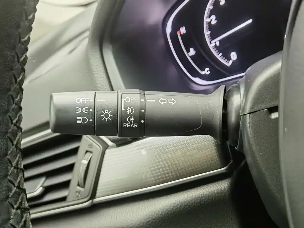 Honda Accord — фото 21