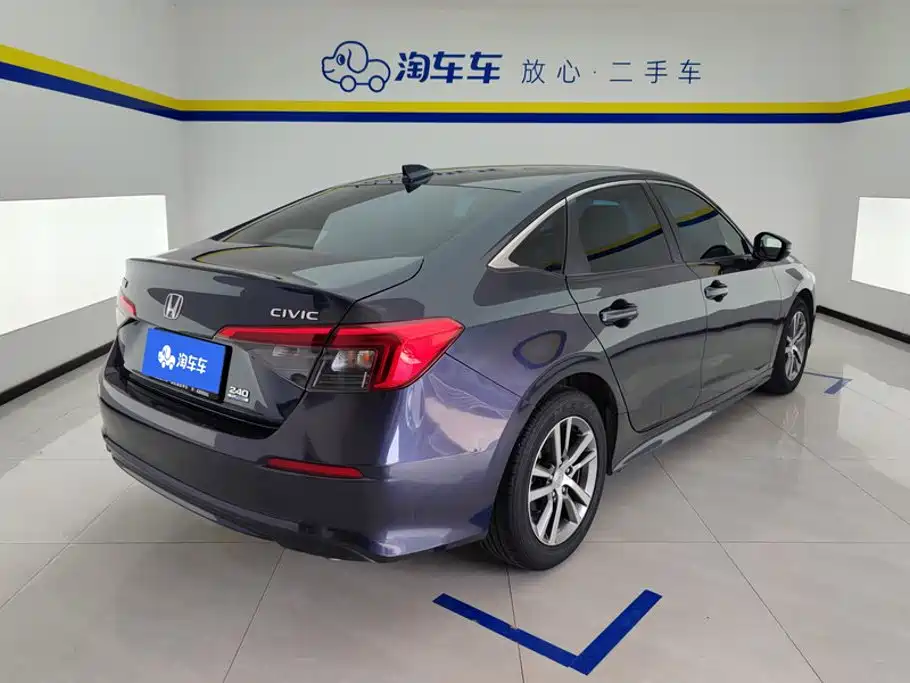 Honda Civic — фото 3