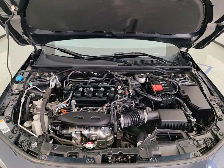 Honda Civic — фото 10