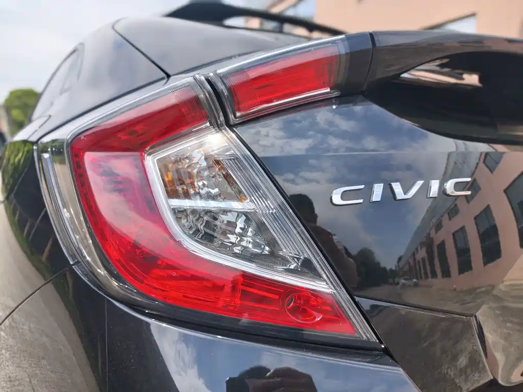 Honda Civic — фото 19
