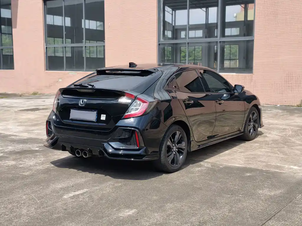 Honda Civic — фото 8
