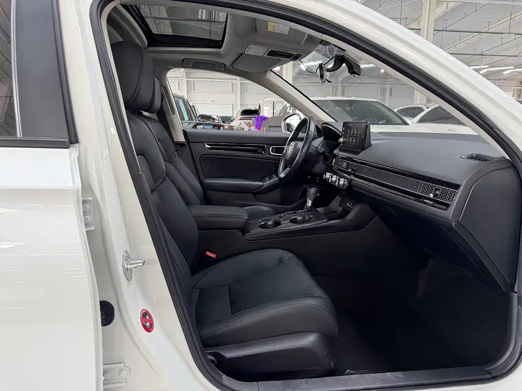 Honda Civic — фото 18