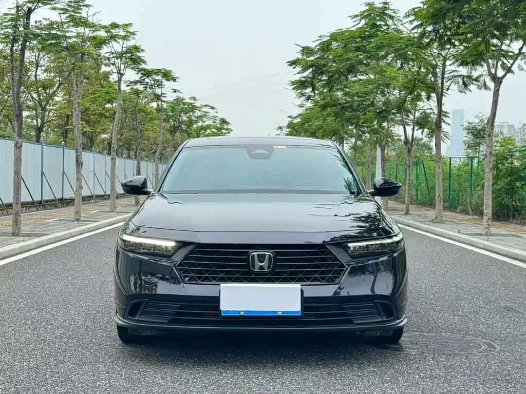 Honda Accord — фото 2
