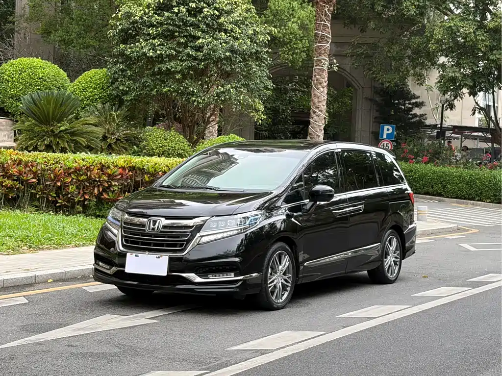 Honda Elysion — фото 2