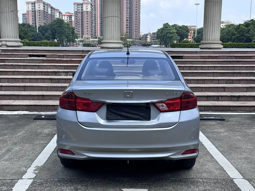 Honda City — фото 8