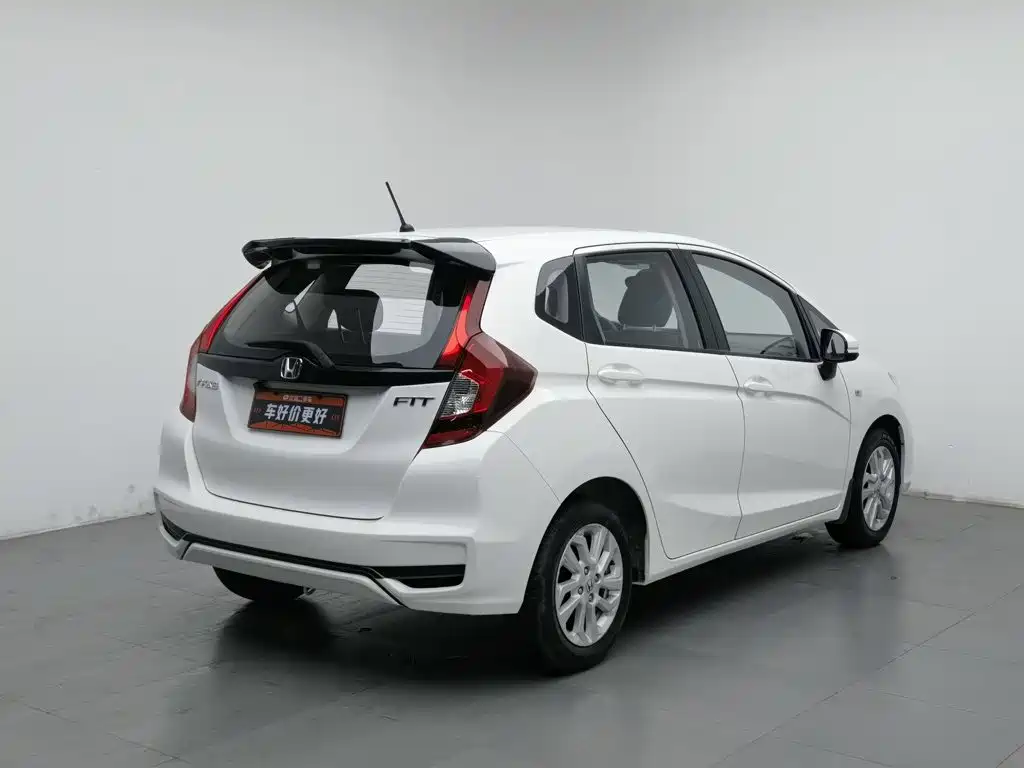 Honda Fit — фото 2