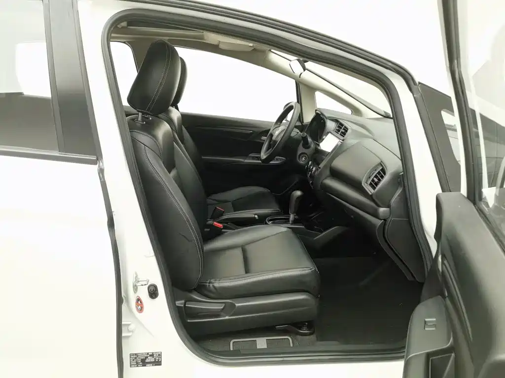 Honda Fit — фото 23