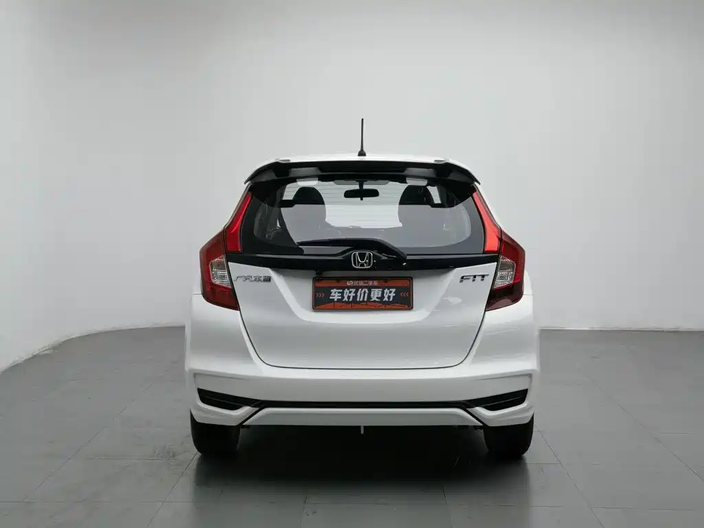 Honda Fit — фото 4
