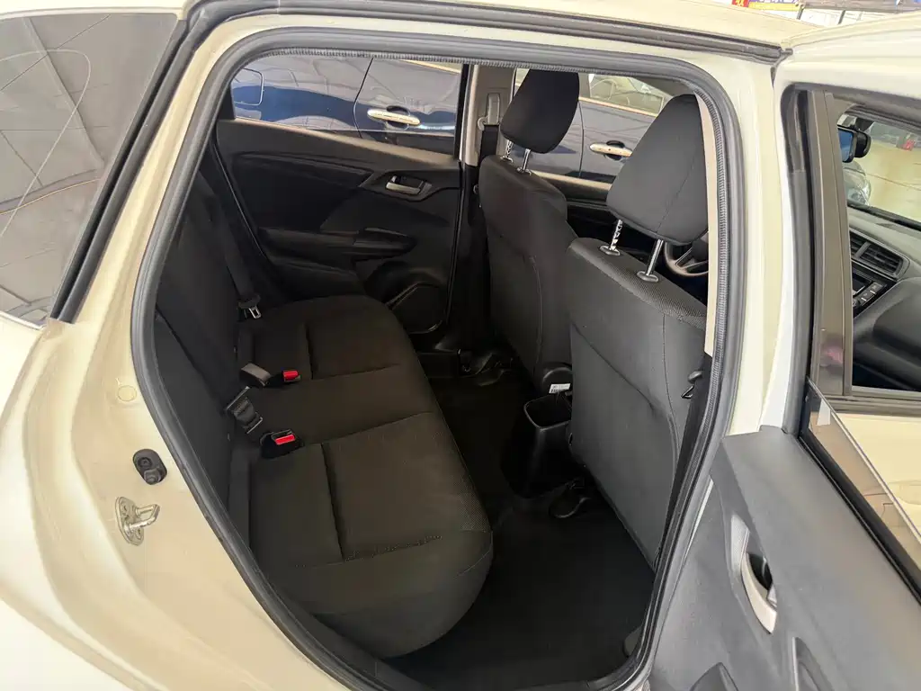 Honda Fit — фото 19