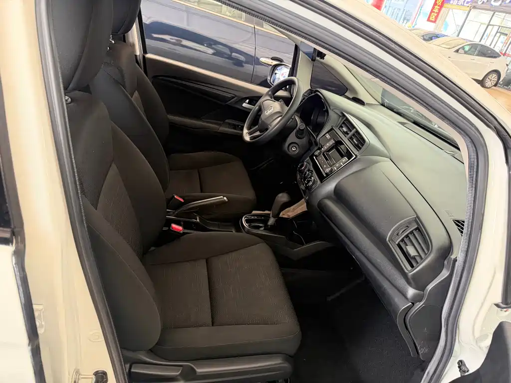 Honda Fit — фото 22