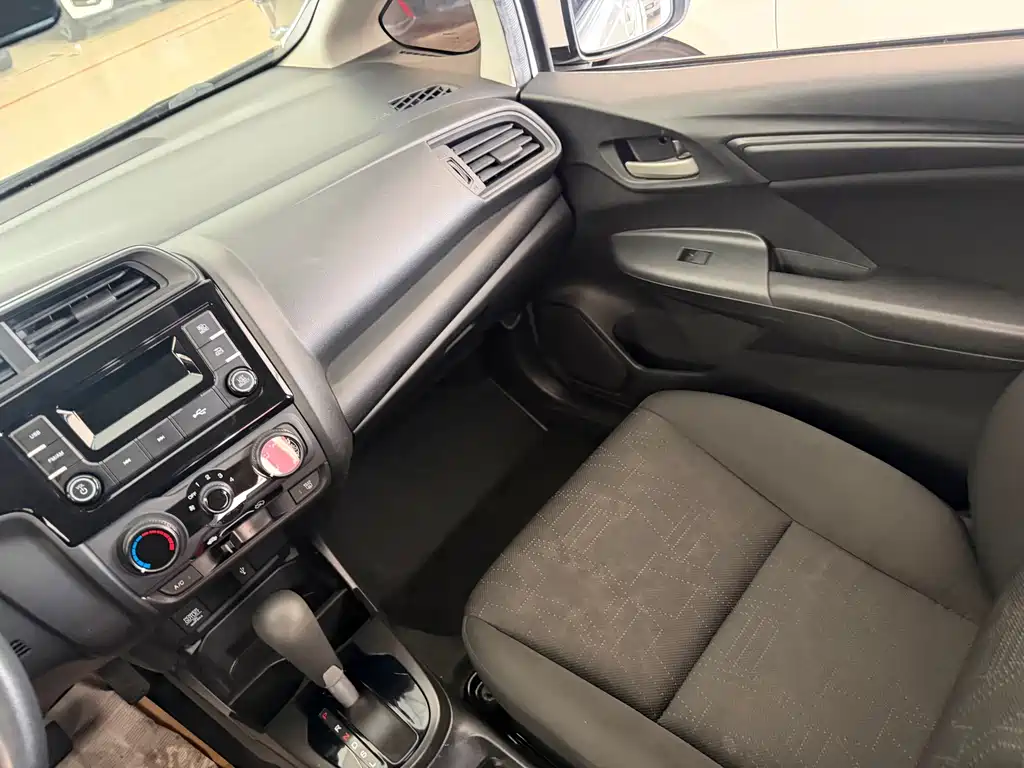 Honda Fit — фото 28