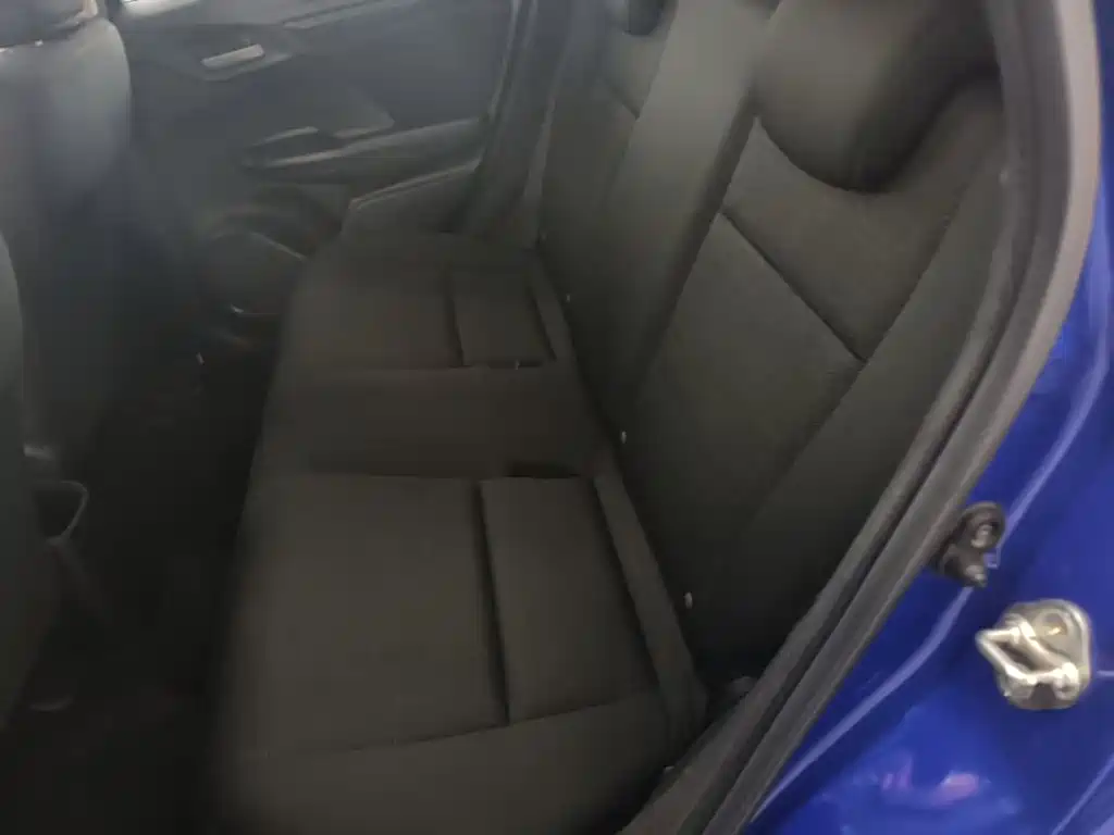 Honda Fit — фото 17