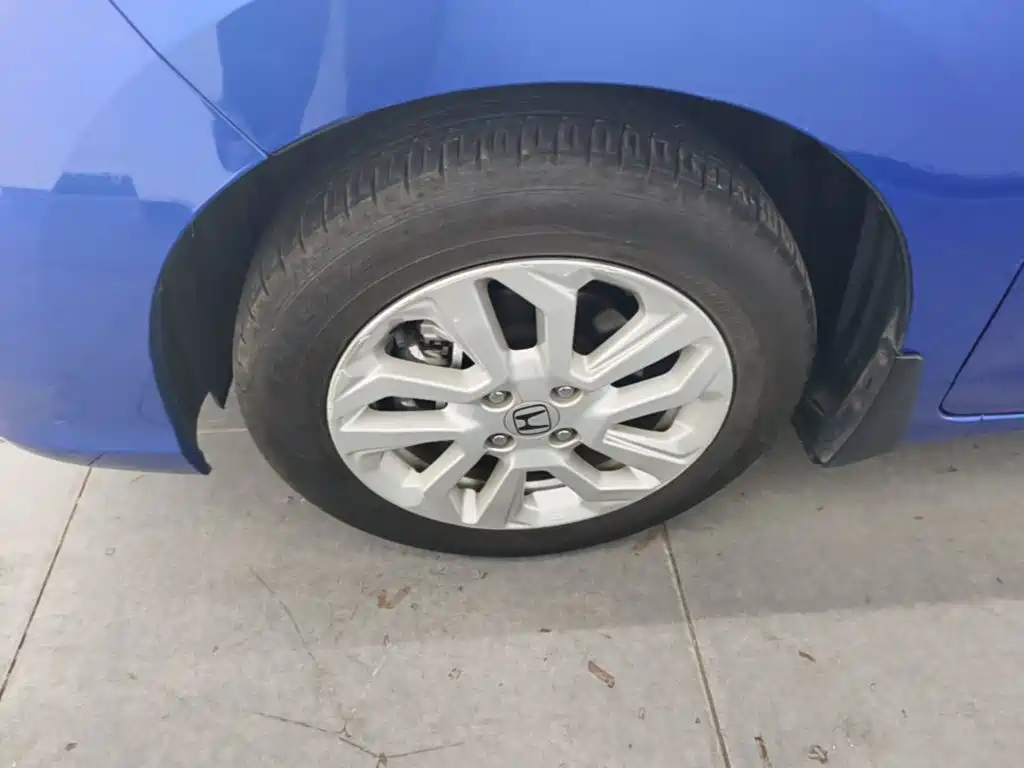 Honda Fit — фото 23
