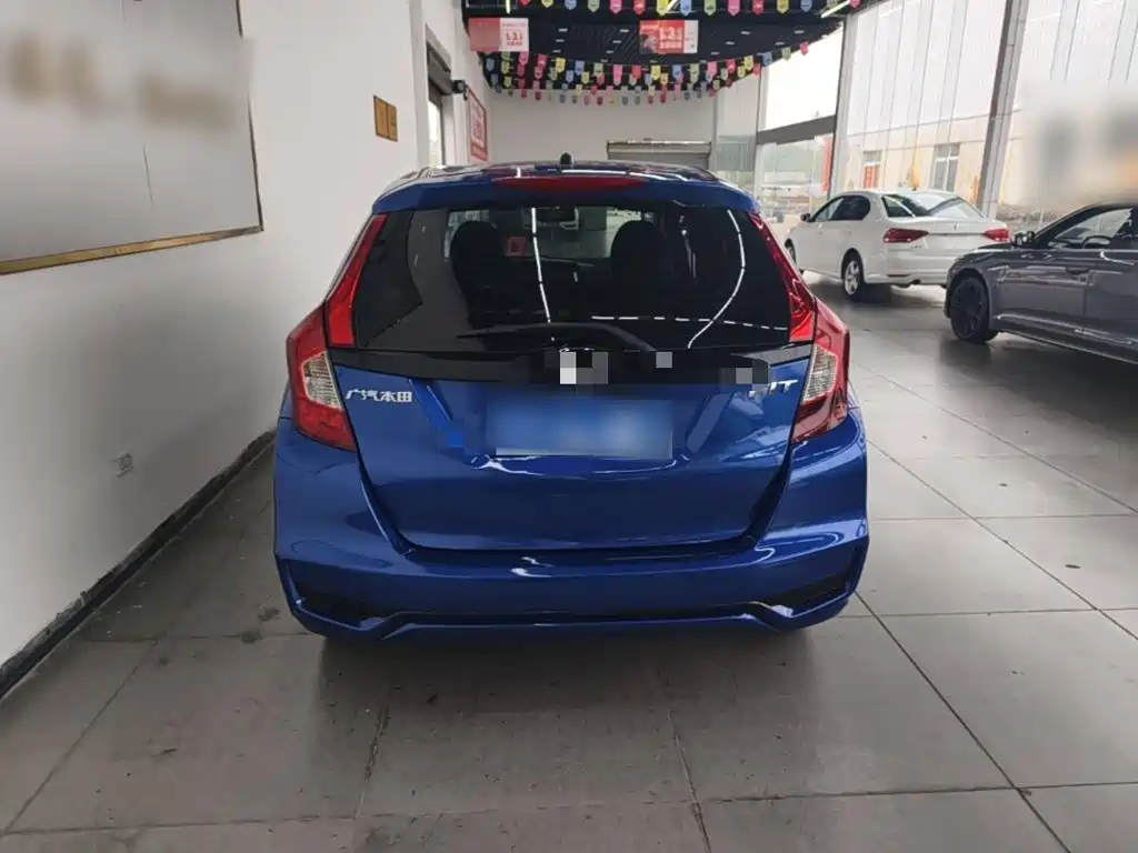 Honda Fit — фото 6
