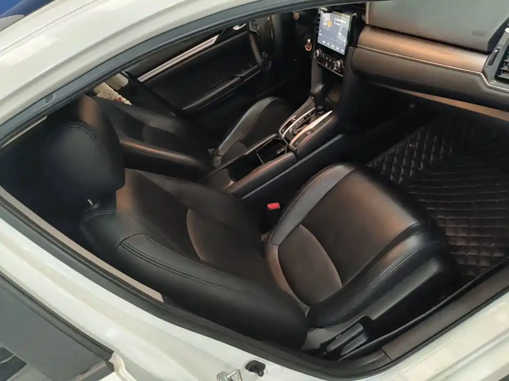 Honda Civic — фото 25