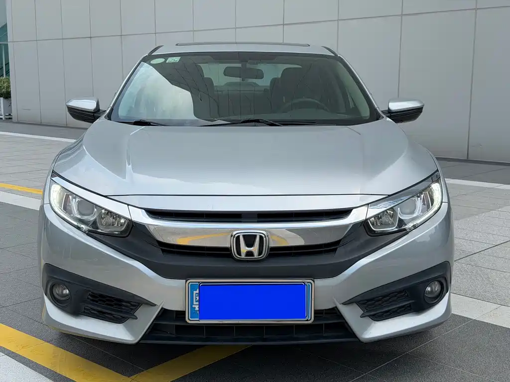 Honda Civic — фото 2