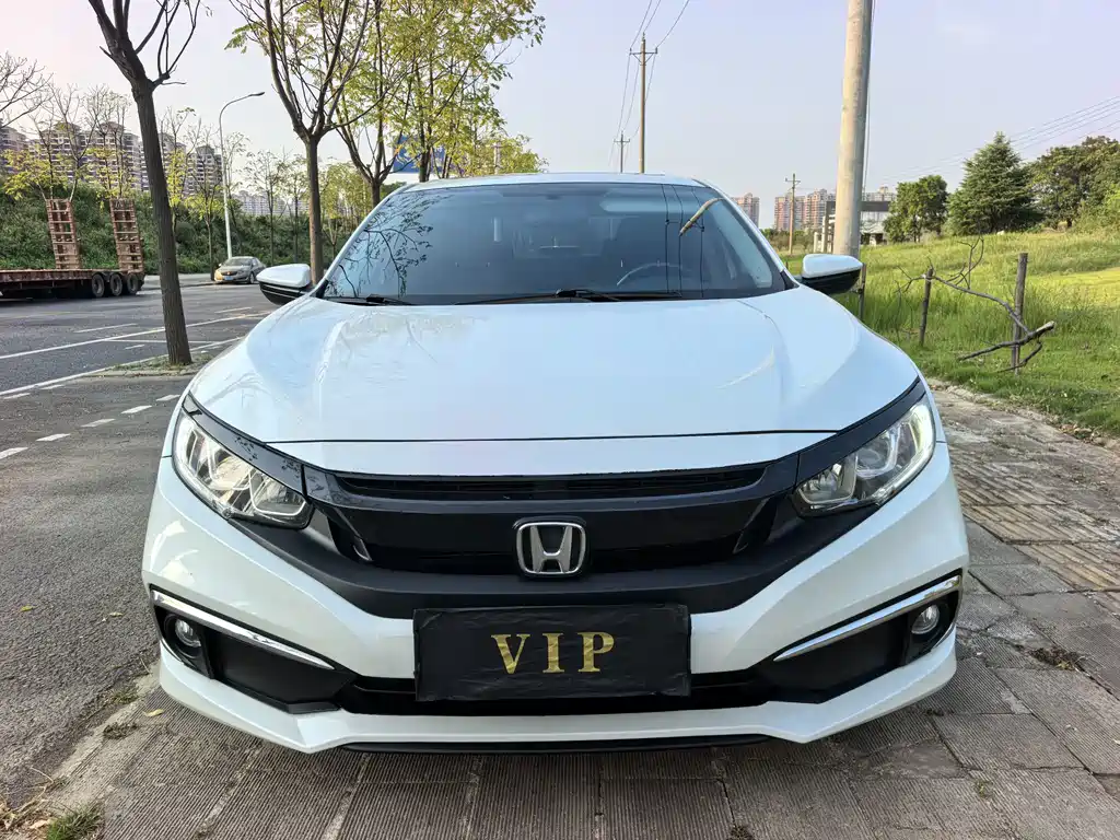 Honda Civic — фото 2