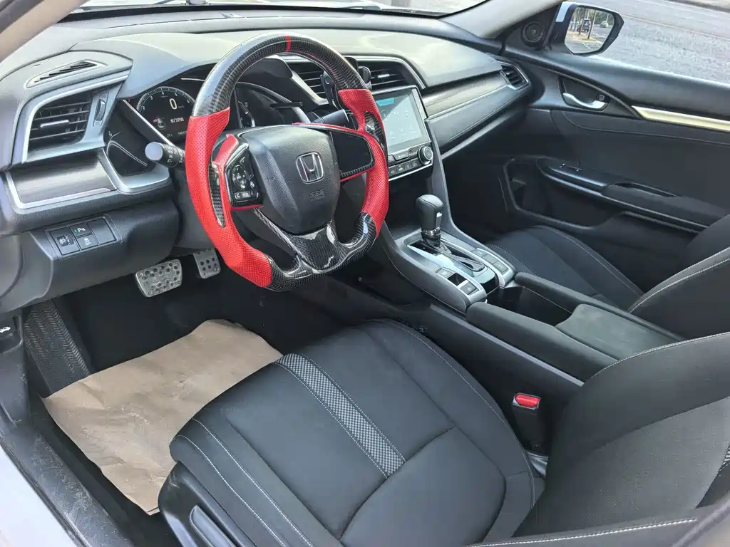 Honda Civic — фото 8