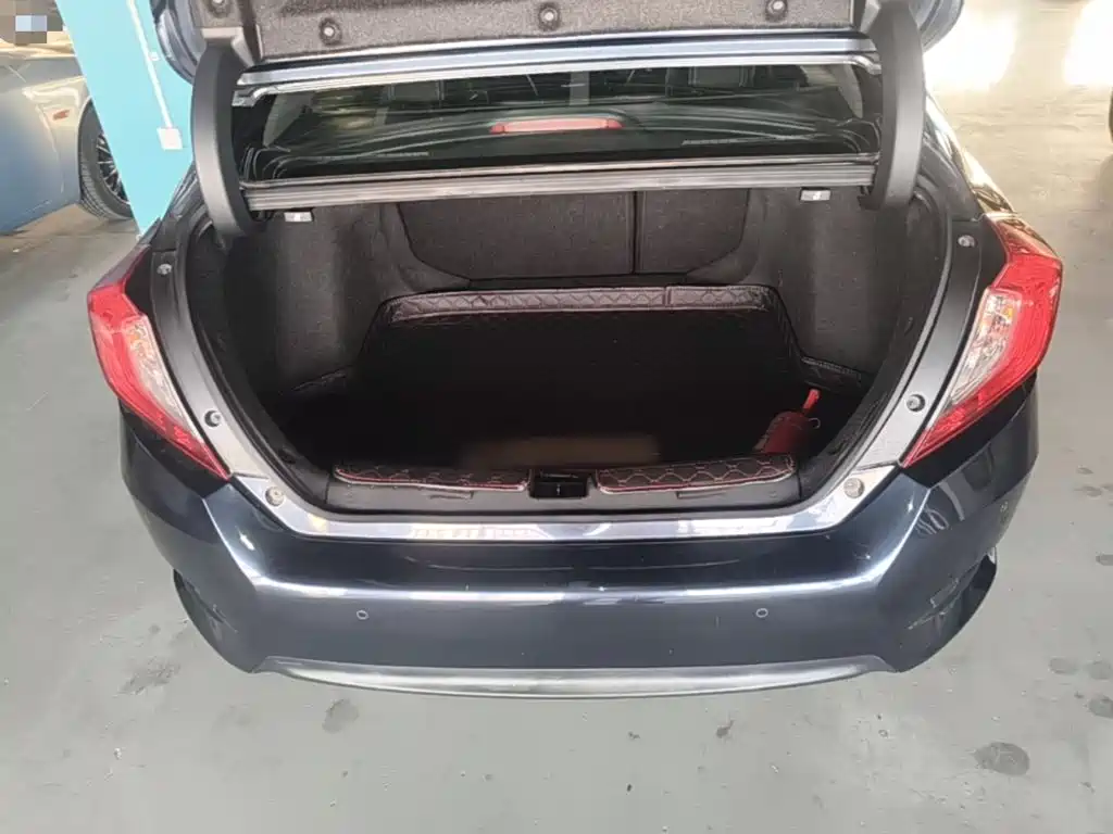 Honda Civic — фото 19