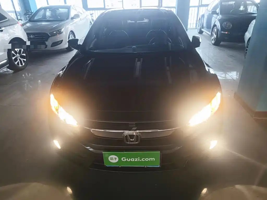 Honda Civic — фото 3
