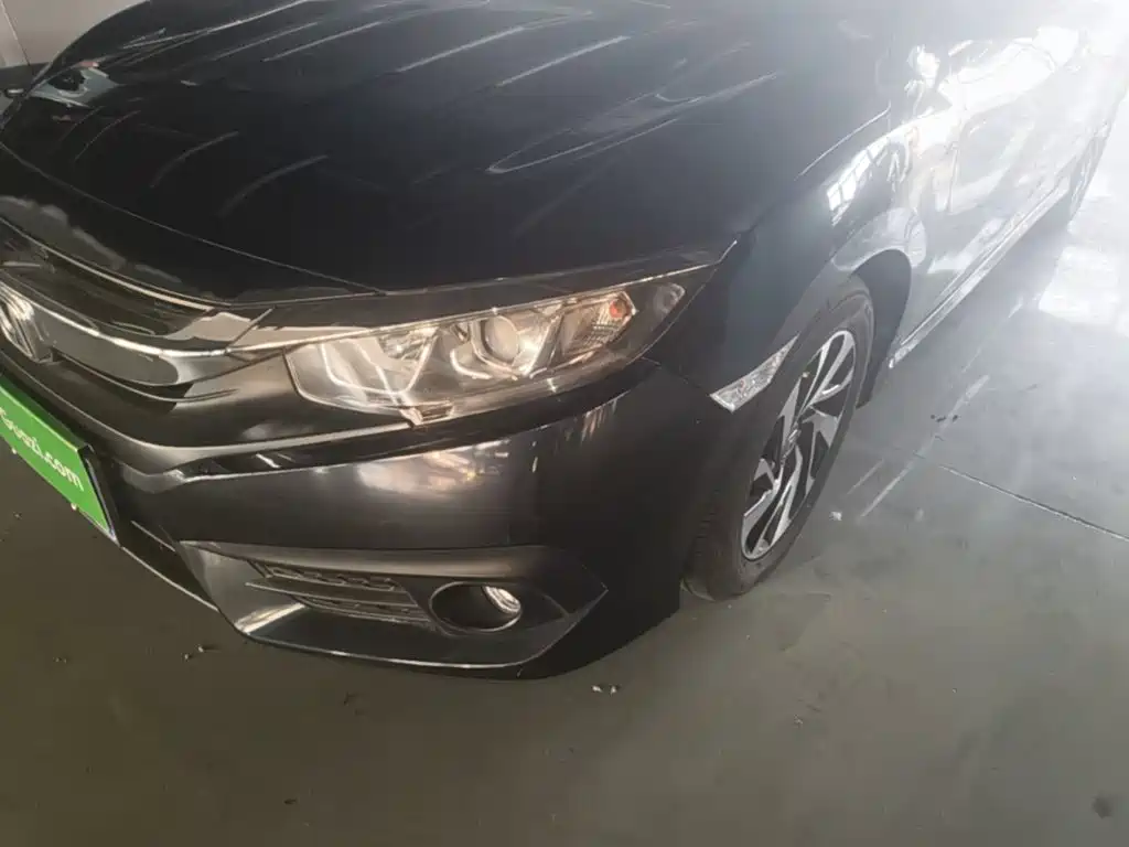 Honda Civic — фото 24