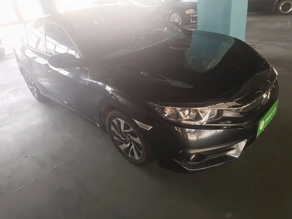 Honda Civic — фото 4