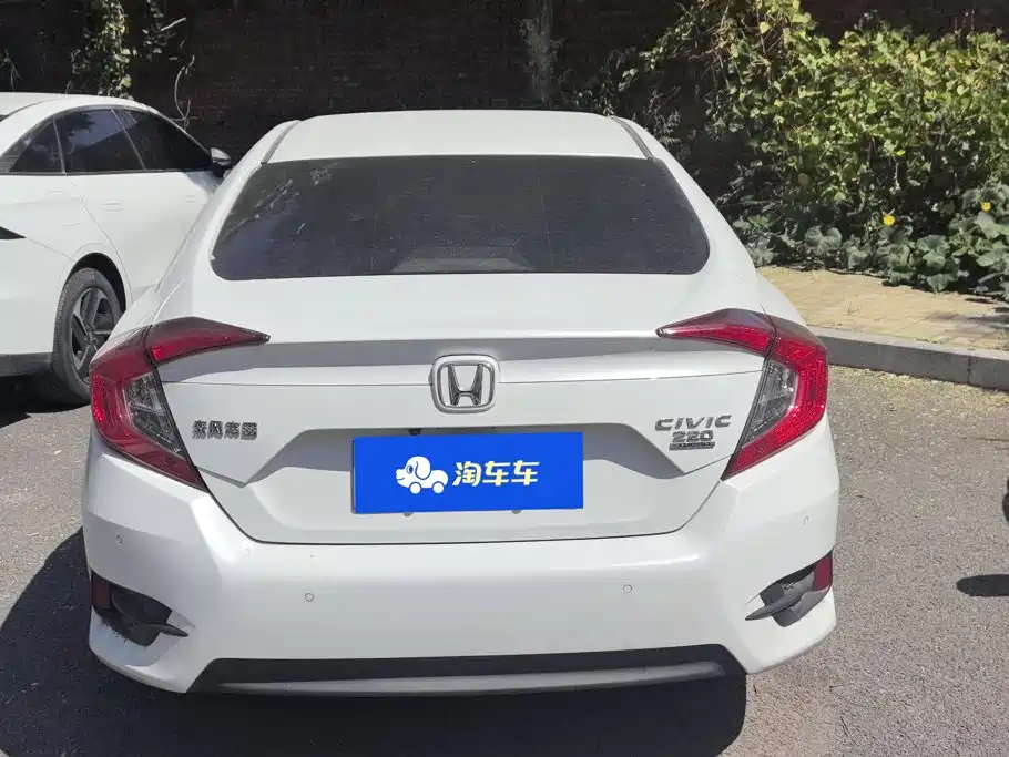 Honda Civic — фото 4