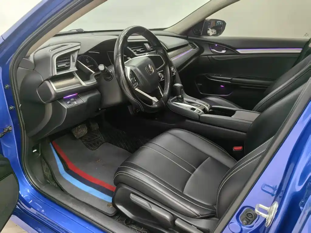 Honda Civic — фото 9