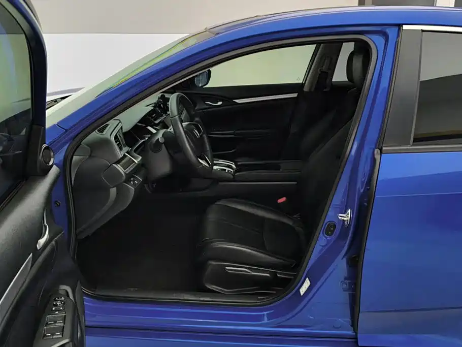 Honda Civic — фото 9