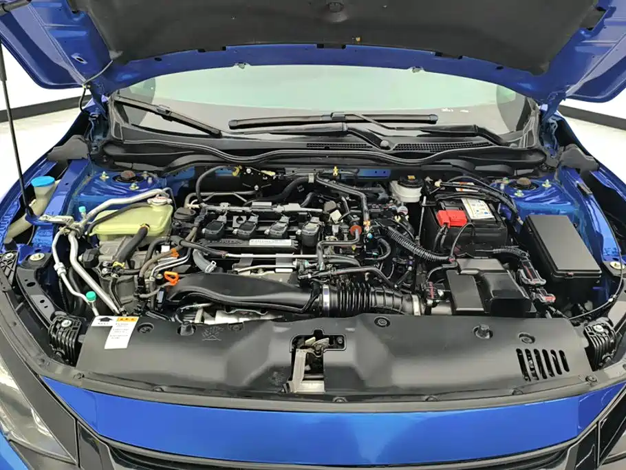 Honda Civic — фото 10