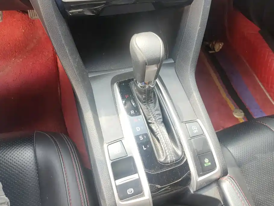 Honda Civic — фото 16