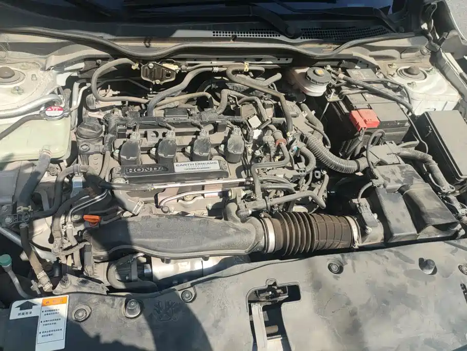 Honda Civic — фото 10