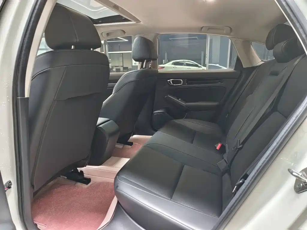 Honda Civic — фото 8