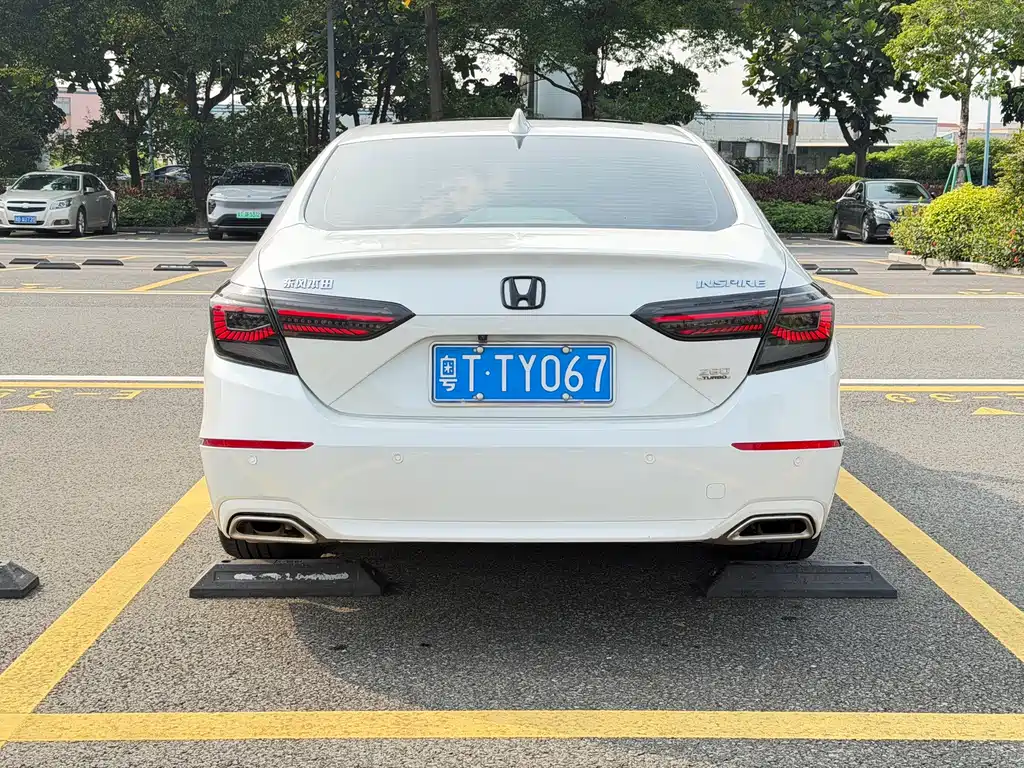 Honda Inspire — фото 5