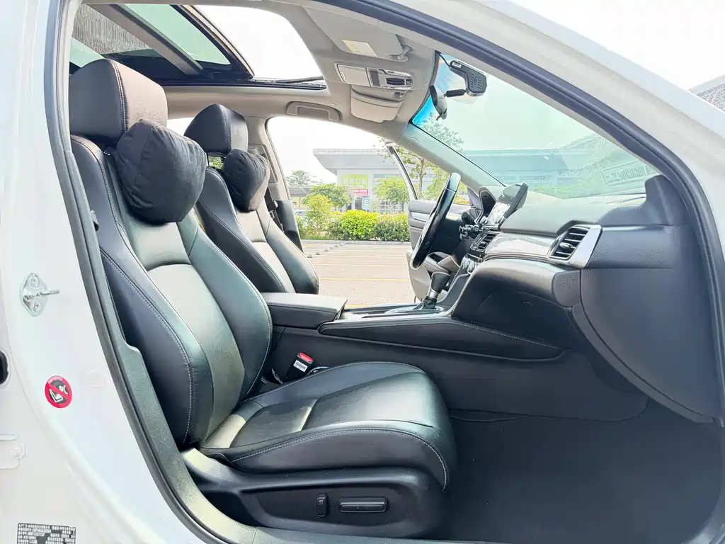 Honda Inspire — фото 10