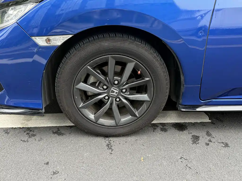 Honda Civic — фото 14