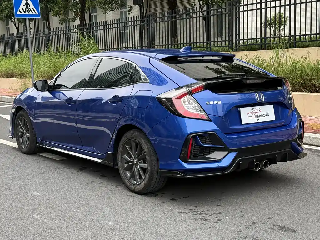 Honda Civic — фото 15