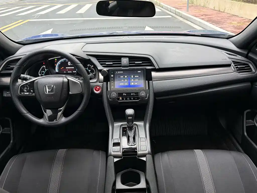 Honda Civic — фото 4