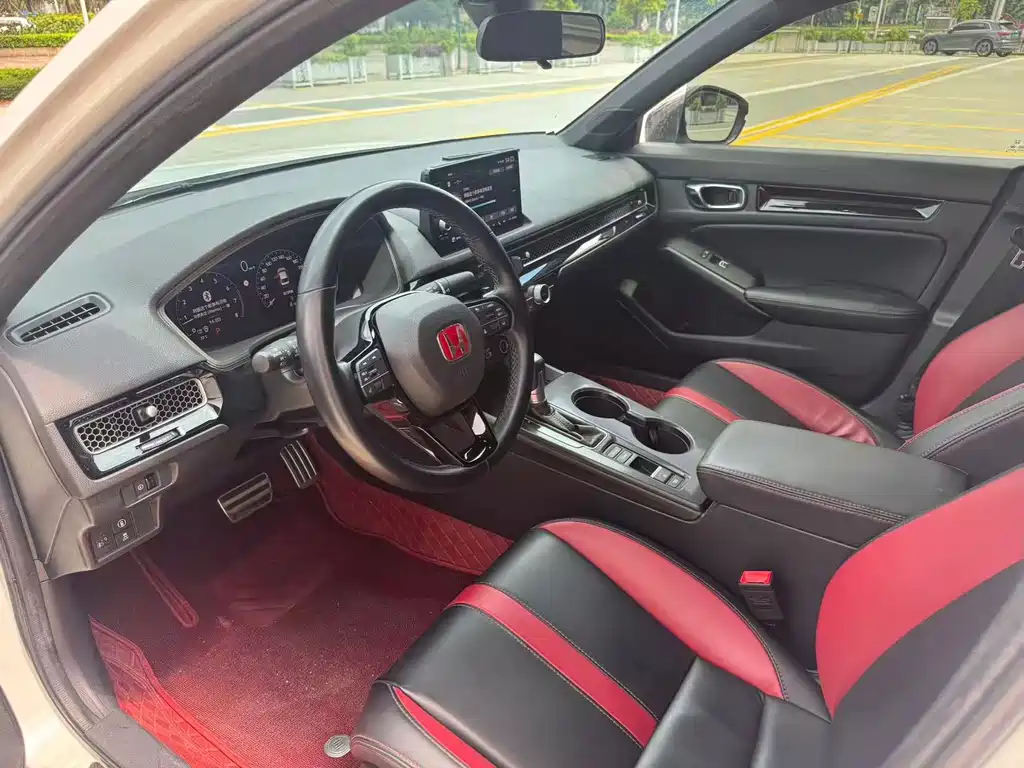 Honda Civic — фото 7