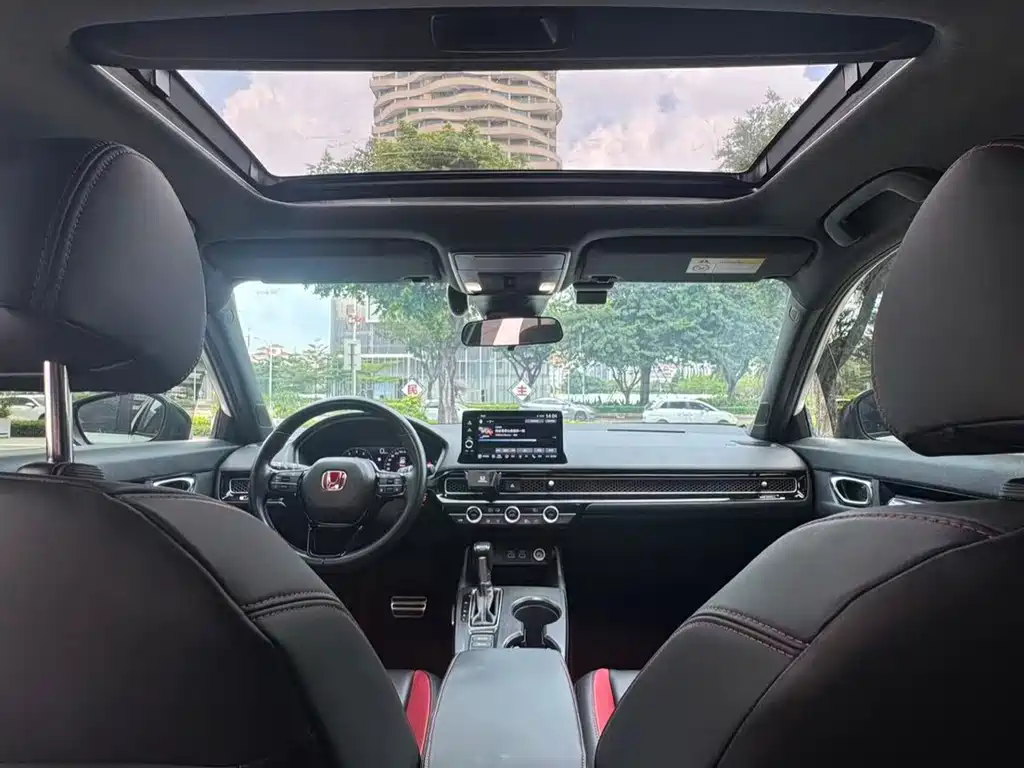 Honda Civic — фото 8