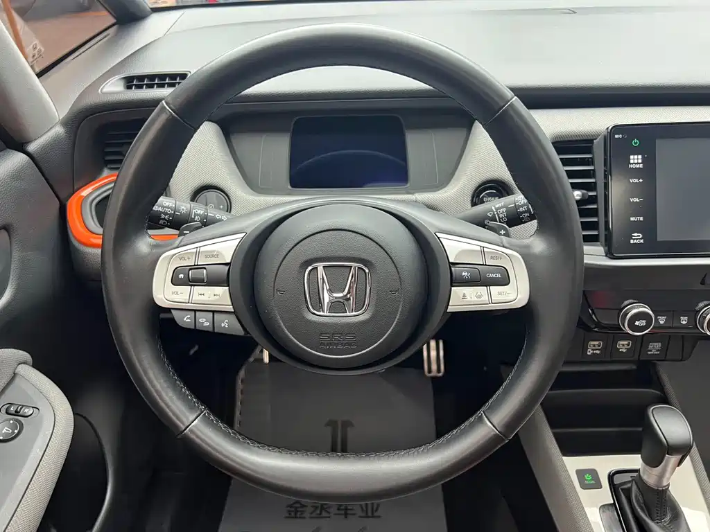 Honda Life — фото 10