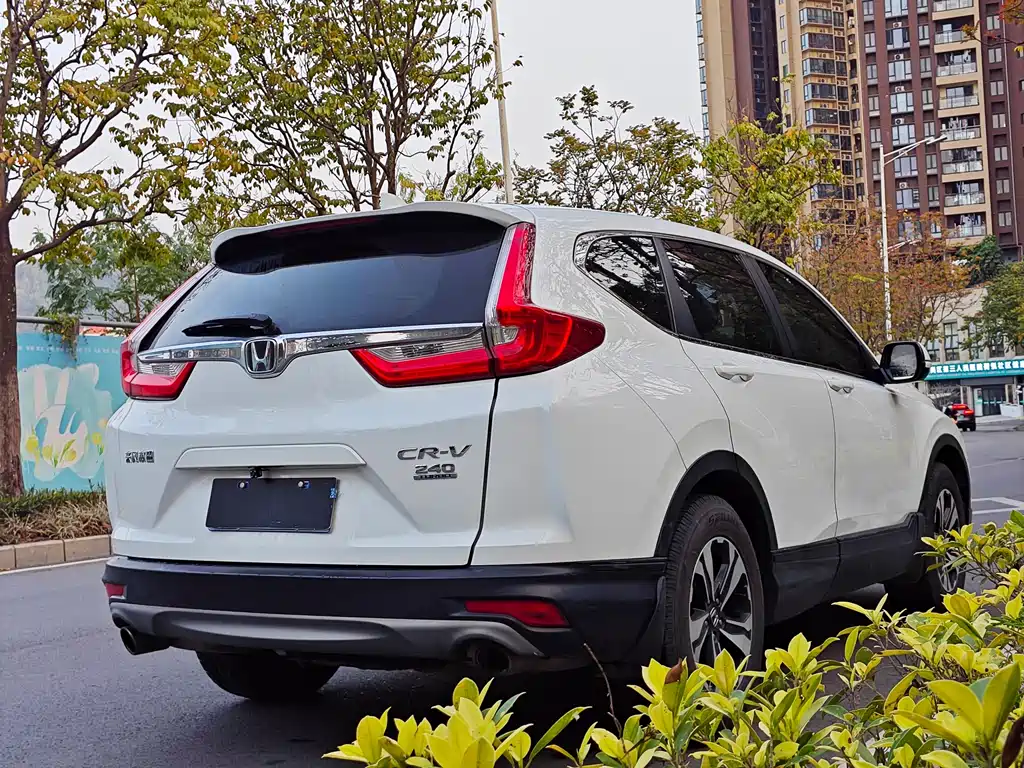 Honda CR-V — фото 14