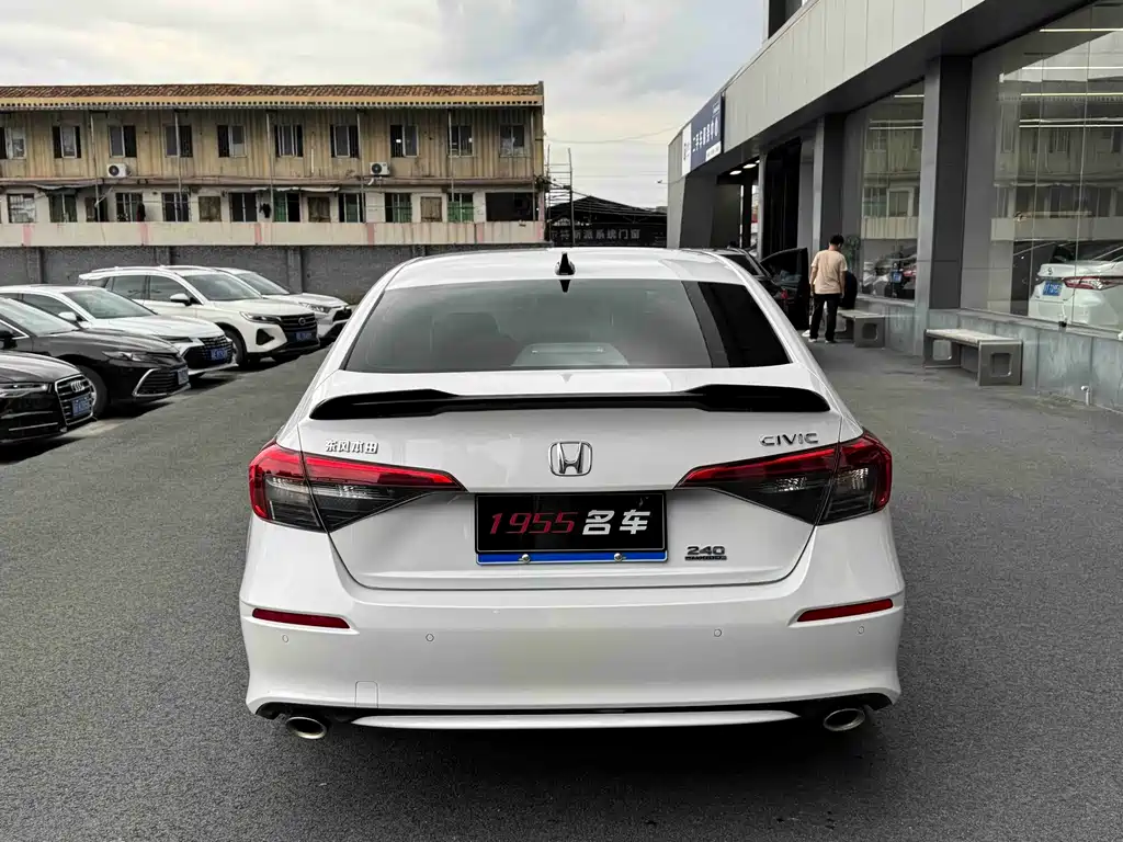 Honda Civic — фото 8