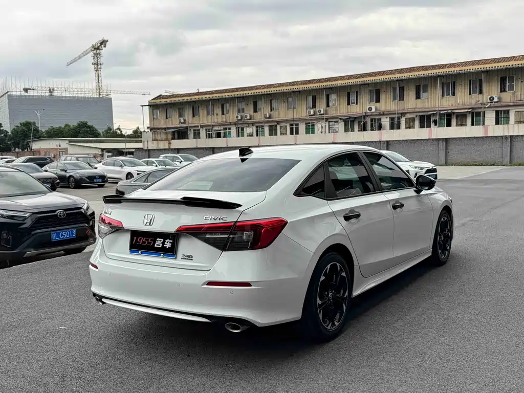 Honda Civic — фото 9